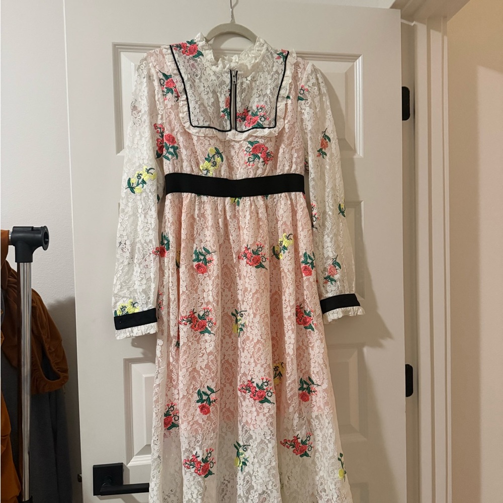 Manoush Floral Lace Long Sleeve Dress (NEW W TAGS)